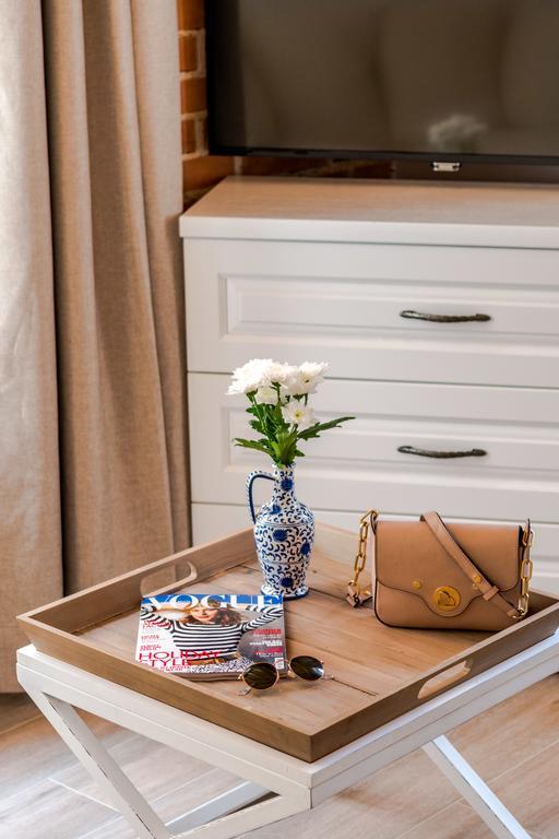Heritage Suites Zanini Хвар Екстериор снимка
